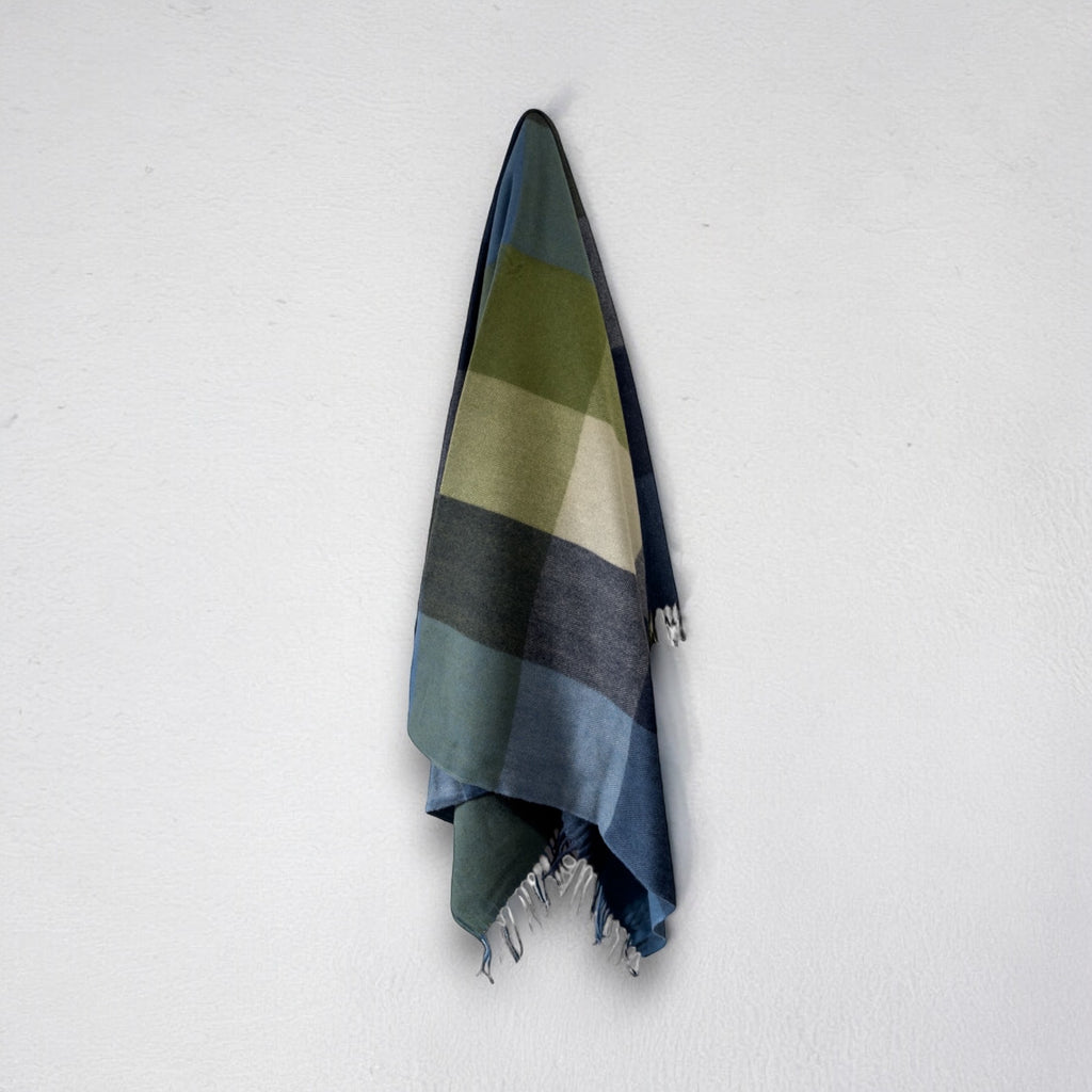 100% Recycled Wool Lifestyle Blankets